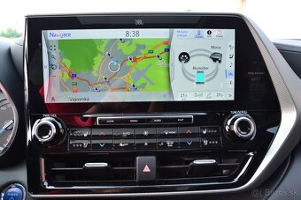 Toyota Highlander 2,5 Hybrid Dynamic Force AWD E-CVT - 18