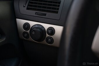 Opel Astra Caravan 1.7 CDTi 110k Essentia - 18