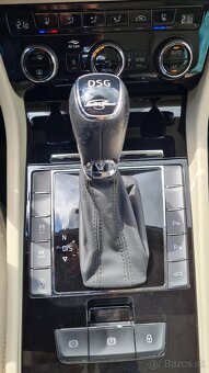 Škoda Superb Combi 2.0 TDI - 18