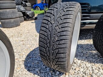 5x112 R17 orig. ŠKODA + 225/45 R17 zimné (Nokian) - 18