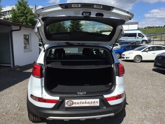 Kia Sportage 2.0 CRDi 4WD Silver  11 990 €   /   97200km - 18