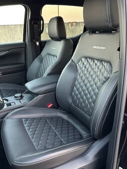 Ford Ranger 3.0 Ecoblue V6 240k A10-eAWD Platinum - 18