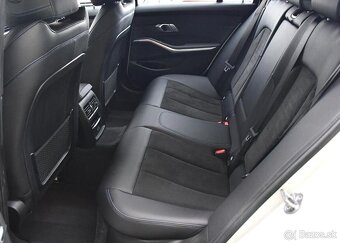 BMW Řada 3 320d xDrive M-SPORT ČR 15tKM 140 kw - 18