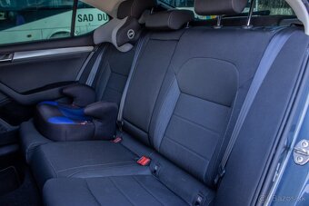 Škoda Superb 2.0 TDI Ambition - 18