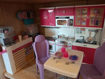 Barbie dom - 18