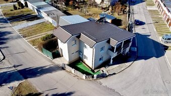 Na predaj priestranný dvojpodlažný rodinný dom v Sebedraží - 18