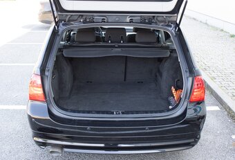 BMW 316d Touring z roku 2011 - 18
