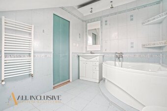 ALL INCLUSIVE | NA PREDAJ 7-IZBOVÝ RODINNÝ DOM S TROJGARÁŽOU - 18
