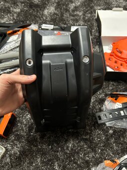 Ktm exc 450/500 kryty, acerbis, ktm PP, a ine - 18