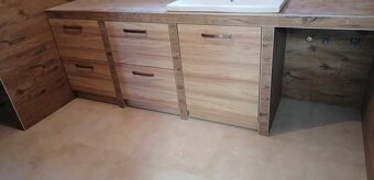 OPRAVA -RENOVÁCIA -VÝROBA - KUCHYNSKÉ LINKY, VSTAVANÉ SKRINE - 18