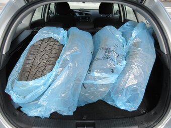 Kia Cee´d SW 1.6 GDI LX/Silver - 18