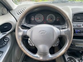 Hyundai Santa Fe, 2,7i,127 kW, V6, 4x4, benzín Automat - 18