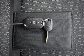 Opel Crossland X 1,2 i 81 kW,vyhřev-sed,volant,sklo, - 18