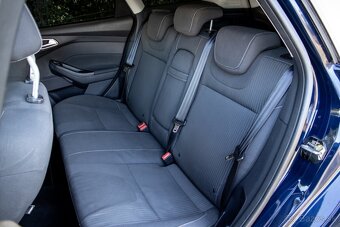 Ford Focus Kombi 1.6 TDCi DPF / AJ NA SPLÁTKY / - 18