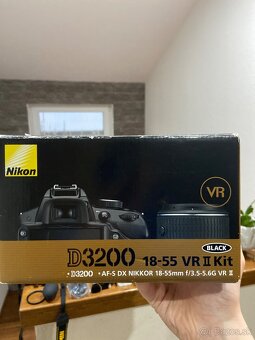 Nikon D 3200 - 18