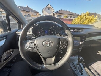 Toyota Avensis Combi 1.8 Valvematic Active MDS - 18