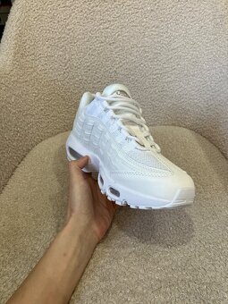 Nike Airmax 95 White Shoes - 18