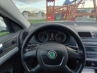 Škoda Octavia 1.4 benzín LPG 2011 - 18