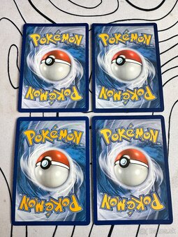 Pokemon karty - 18