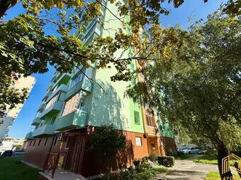 3- IZB. BYT (75m2) DVA BALKÓNY, KOMORA, SENICA - CENTRUM - 18