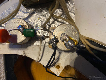 Fender Stratocaster JV57 1982 - 18