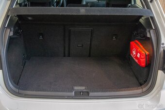 VOLKSWAGEN E-GOLF 2017 - 18