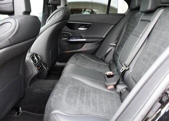 Mercedes-Benz Třídy C 400e 4M HYBRID PANO ZÁRUKA 1M 185 kw - 18