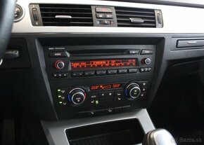 BMW Řada 3 E91 LCI 320d xDrive Touring nafta automat - 18