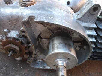 predám motor na Jawa 555 - 18