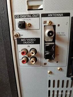 SONY RX77 + SONY SS-EX50...2x80W RMS - 18