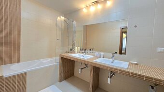 HD REALITY, Vám ponúka na Predaj 3-izbový Apartmán na Donova - 18