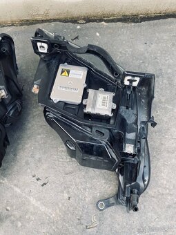 Dynamic xenon bmw E60/E61 natáčacie predfacelift - 18