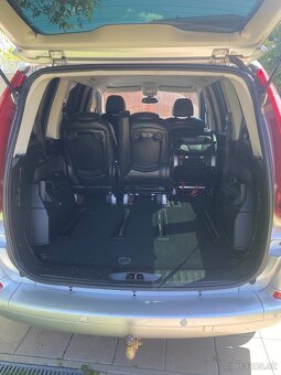 Citroen c8 2,2 Hdi  126kw - 18