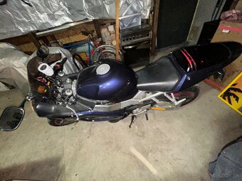 Predám Honda cbr929 rr 2001 - 18