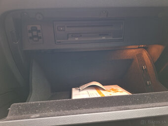 VW PASSAT B8 2,0 TDi Comfortline 150 PS kombi - 18