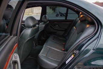 BMW M5 5.0 V8 Manual Individual - 18