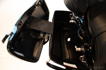 Harley Davidson Road Glide ULTRA LIMITED - 18