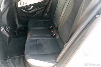 Mercedes-Benz E 220d Kombi 4MATIC A/T - 18