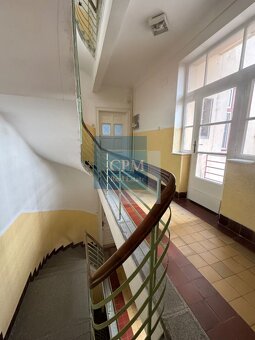 Ponúkame na prenájom 3. izbový veľký byt v centre mesta na Z - 18