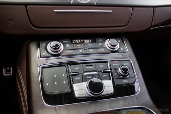 Audi S8 4.0 TFSI quattro Tiptronic / AJ NA SPLÁTKY / - 18