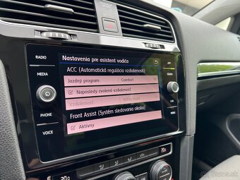 Volkswagen Golf 2.0 TDI BMT Highline EU6 - 18