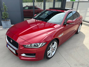 Jaguar XE benzin 2.0 R-Sport AT  - 74 000km - 18