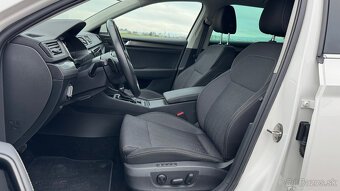Škoda Superb Combi 2.0 TDI SCR Ambition DSG - 18