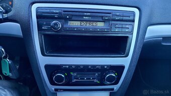 Škoda Octavia Combi 1.6 MPi Tour II benzín - 18