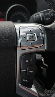 Galaxy 2.0 TDCi DPF PowerShift Titanium 7miestne - 18