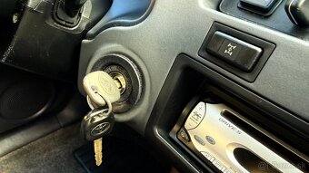 Toyota RAV4 2.0i 3D 2AB ABS A/C 4x4 - 18