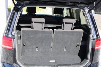 Volkswagen Touran 2.0 TDI SCR BMT - 18