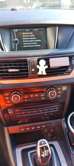 BMW X1 x Drive 18 d - 18