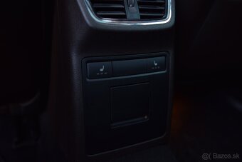 Škoda Octavia Combi 2.0 TDI L&K 4x4, ÚPLNÁ SERVISNÁ HISTÓRIA - 18