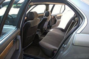 BMW 730i r.1987 - 18